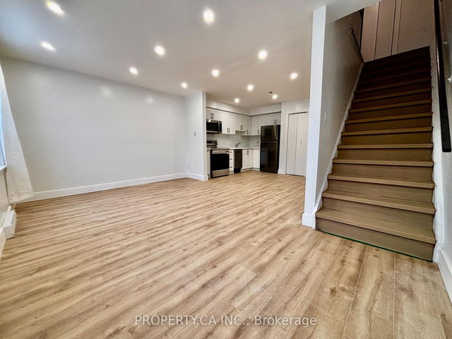 Upper - 1491 Eglinton Avenue