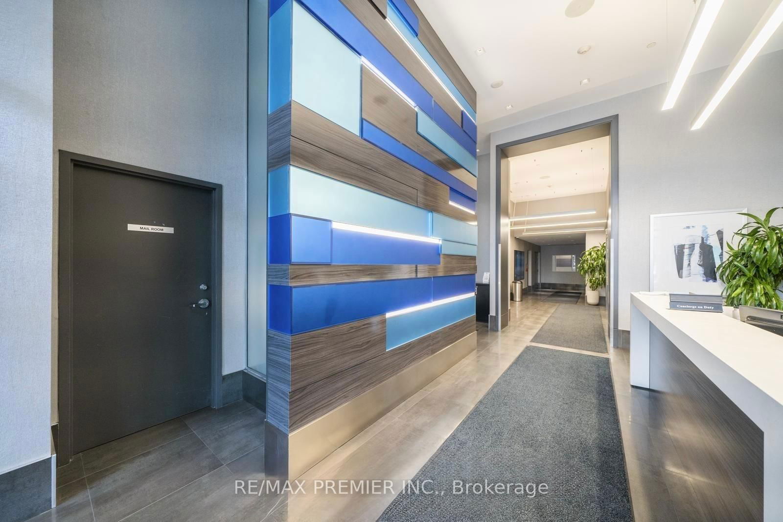 Condo for sale at 1002-297 College Street, Toronto, Kensington-Chinatown, M5T 1S2 - MLS: C12169797