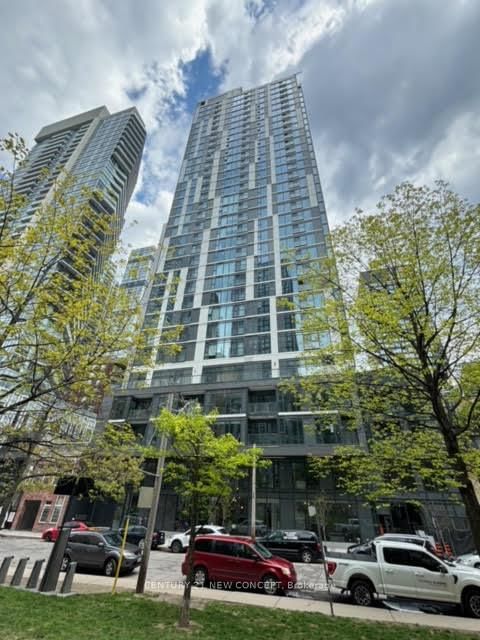 1504 - 65 Mutual Street