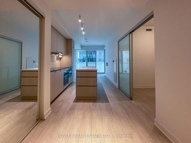 309 - 15 Queens Quay