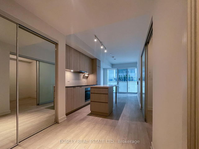 309 - 15 Queens Quay