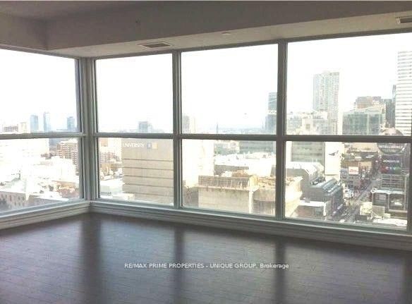 1707 - 386 Yonge Street