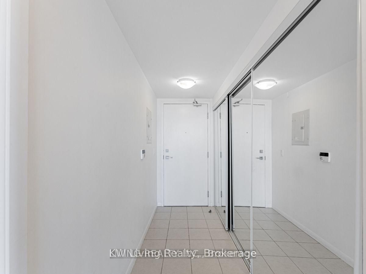 Condo for sale at 2002-832 Bay Street, Toronto, Bay Street Corridor, M5S 1Z6 - MLS: C12170148
