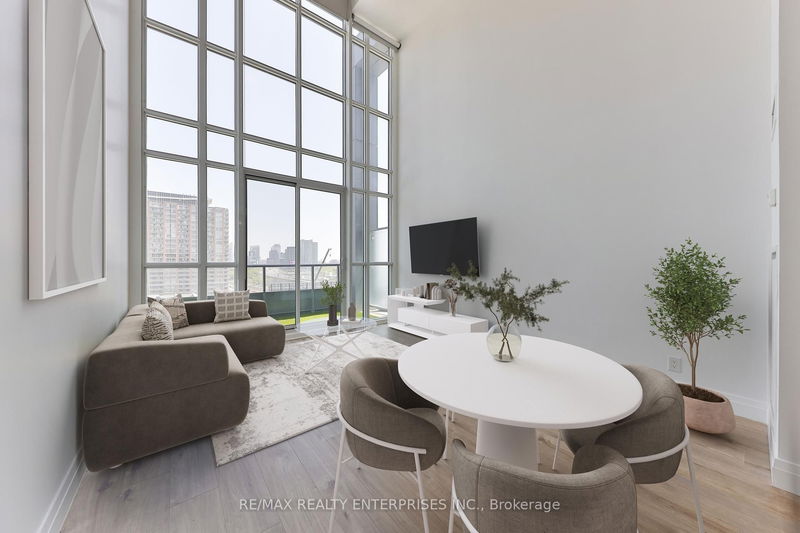 Unit 735 — 5 Hanna Ave, Toronto - Niagara image-0-0