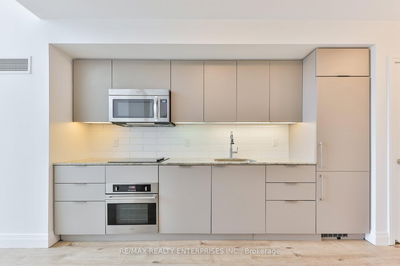 Unit 735 — 5 Hanna Ave, Toronto - Niagara image-0-4