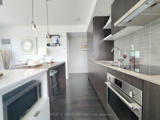 4504 - 88 Harbour Street
