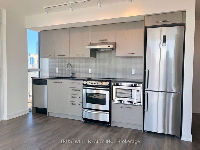 1508 - 87 Peter Street