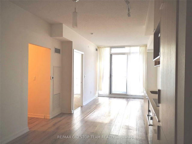 707 - 52 Forest Manor Road