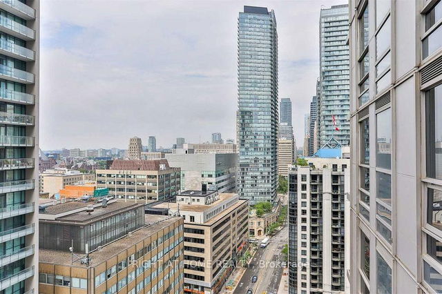 2111 - 763 Bay Street