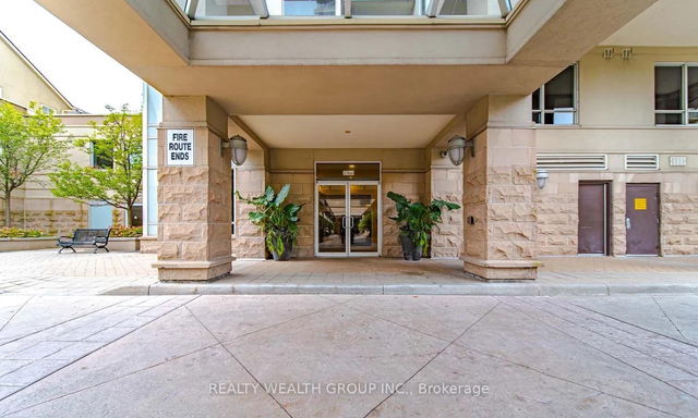 1504 - 2 Rean Drive