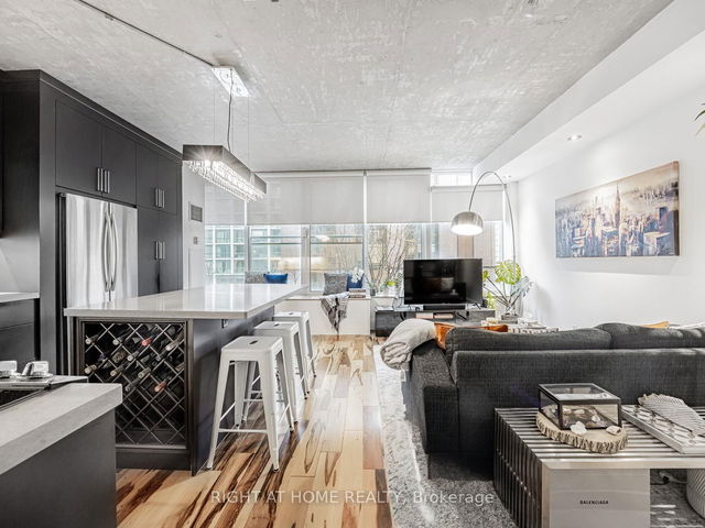 405 - 50 Camden Street