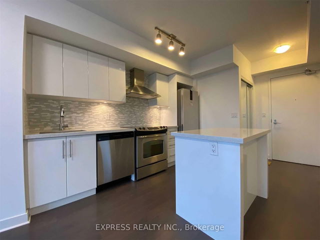 1601 - 58 Orchard View Boulevard