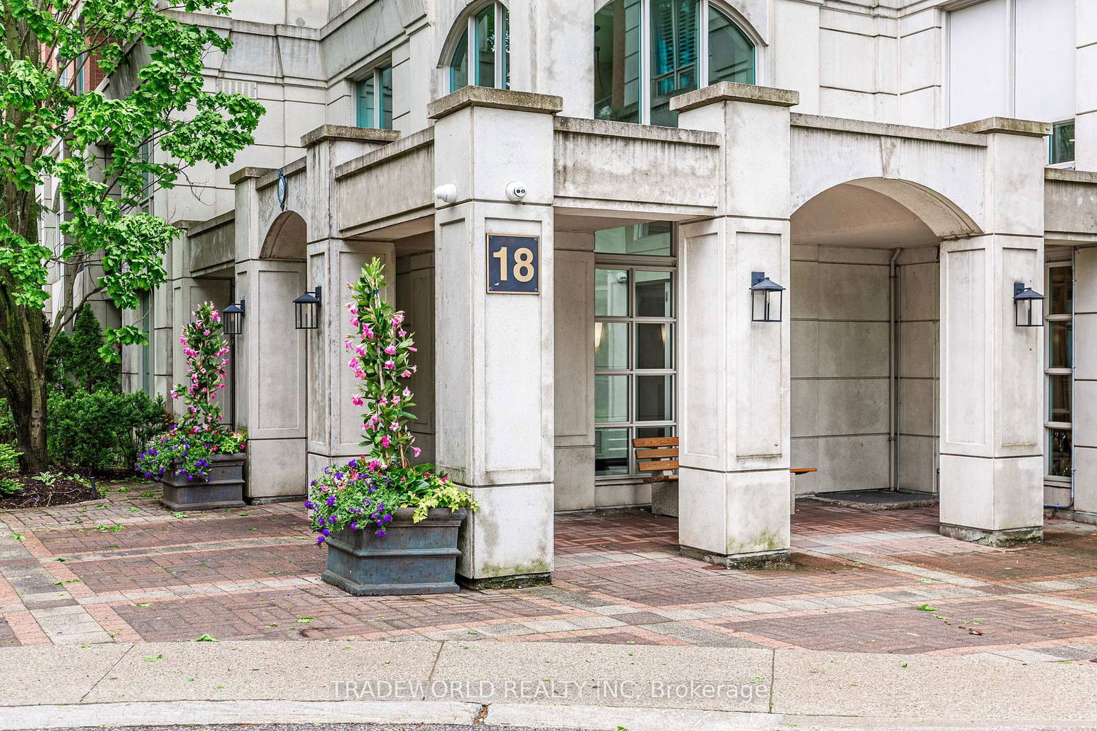 Condo for sale at 707-18 William Carson Crescent, Toronto, St. Andrew-Windfields, M2P 2G6 - MLS: C12171367