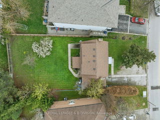 80 Collinson Boulevard