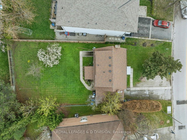80 Collinson Boulevard