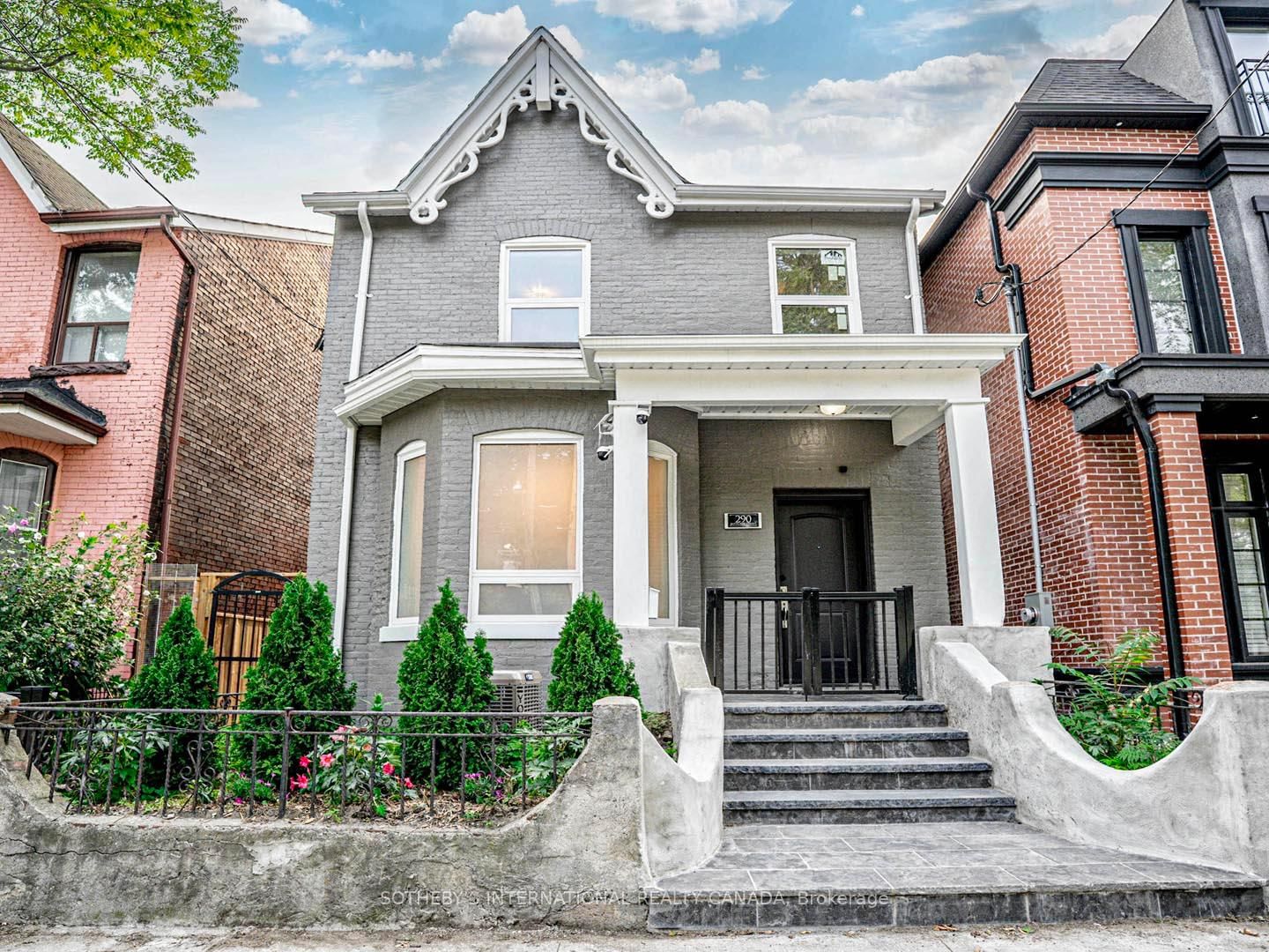 Detached House for sale at 290 Bathurst Street, Toronto, Trinity-Bellwoods, M5T 2S3 - MLS: C12171582