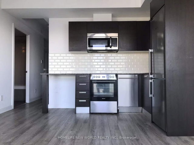 4505 - 42 Charles Street