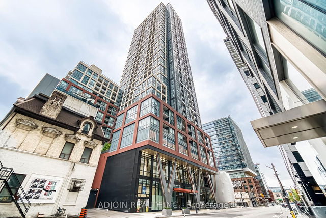 3615 - 108 Peter Street