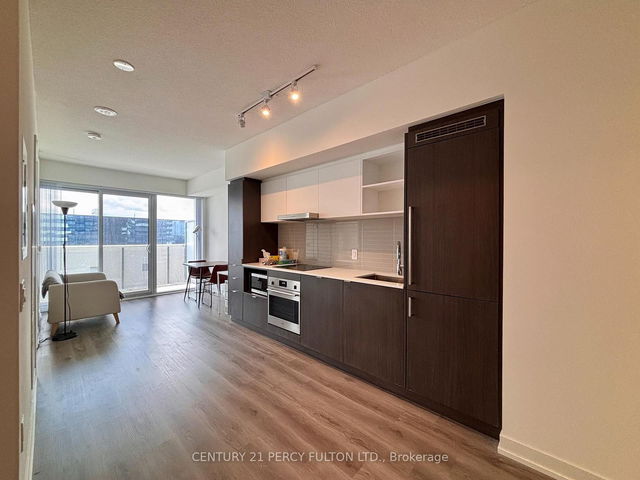 4109 - 138 Downes Street