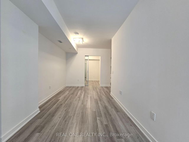312 - 121 St. Patrick Street