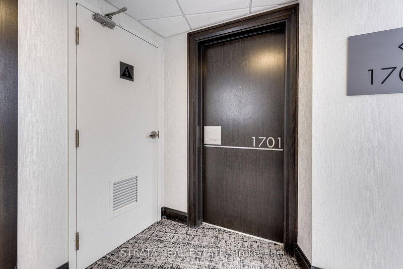 1701 - 25 The Esplanade, Toronto, M5E 1W5 | Image 3