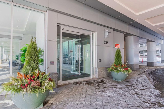 1207 - 218 Queens Quay N/A