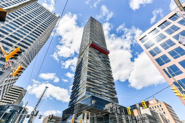 5507 - 8 Eglinton Avenue