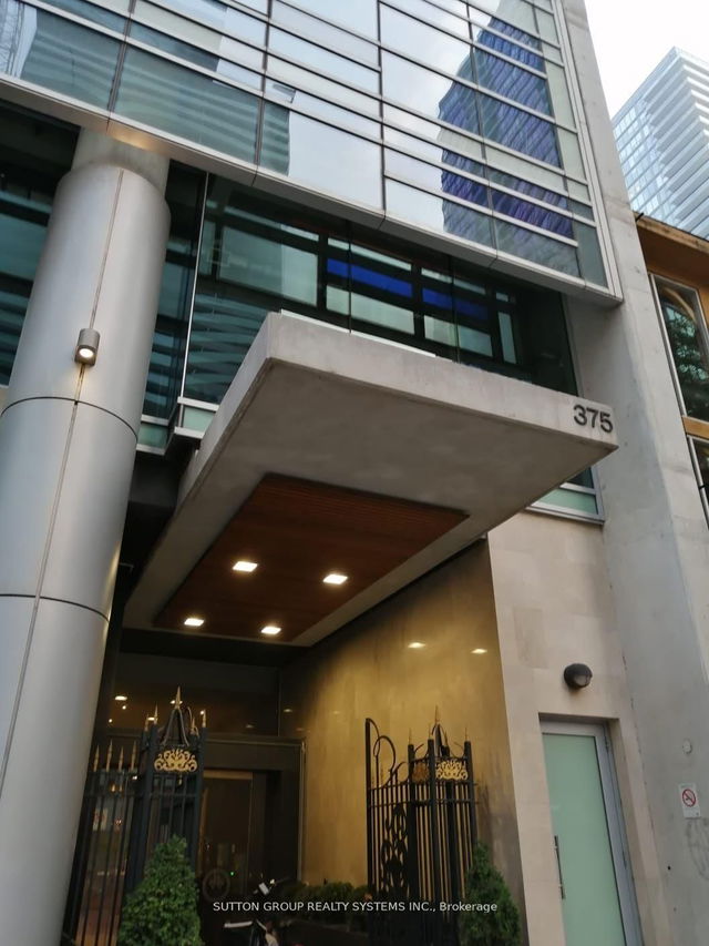 1408 - 375 King Street W