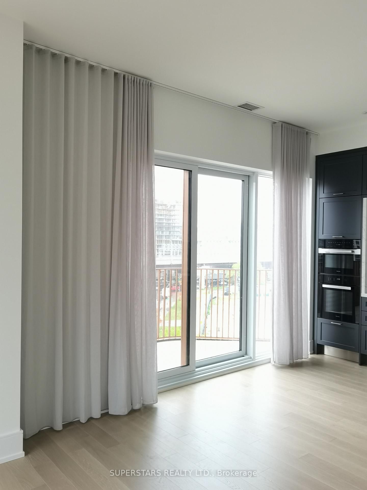 155 Merchant's Wharf, Unit 628 - Photo 6