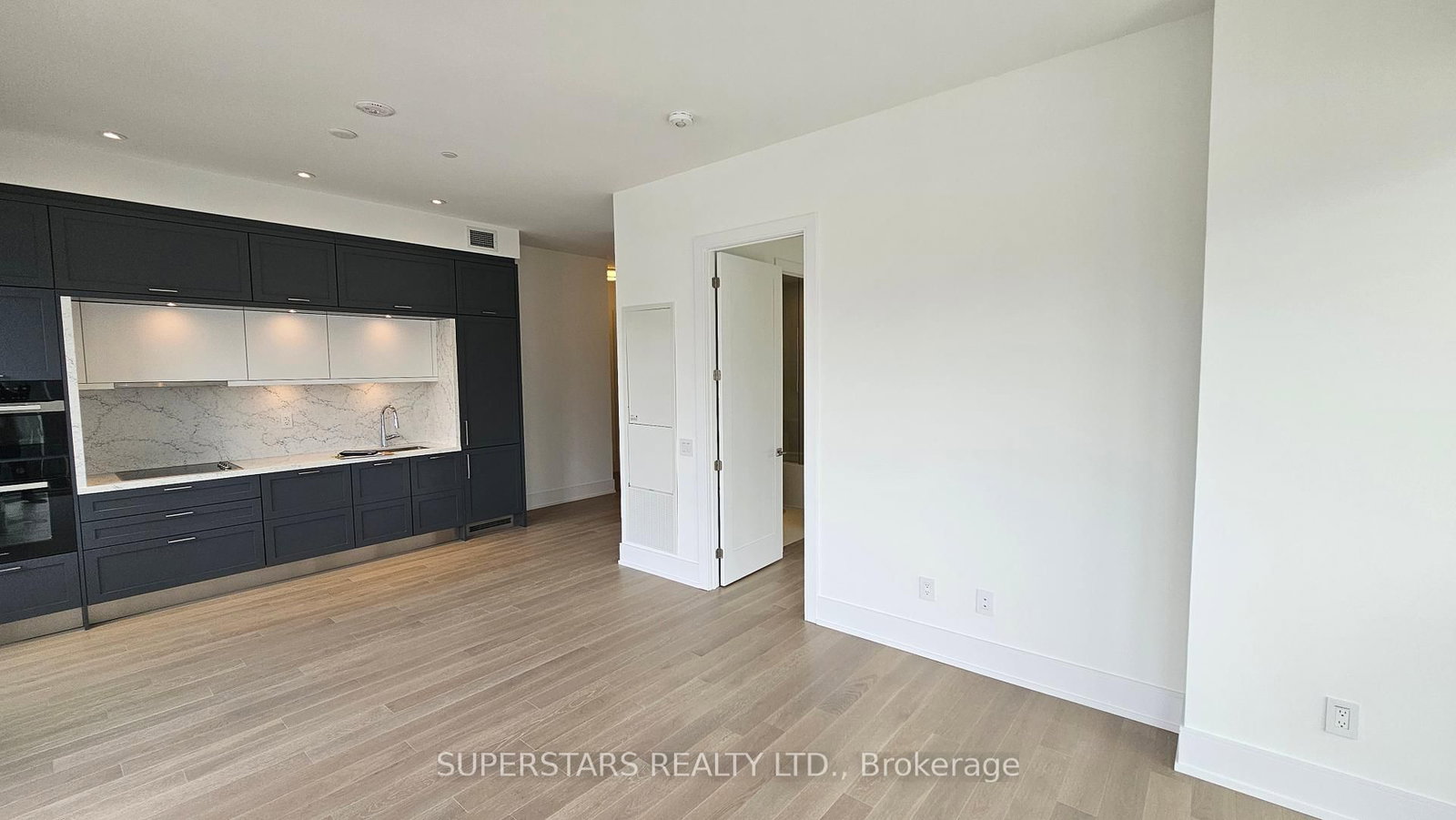 155 Merchant's Wharf, Unit 628 - Photo 8