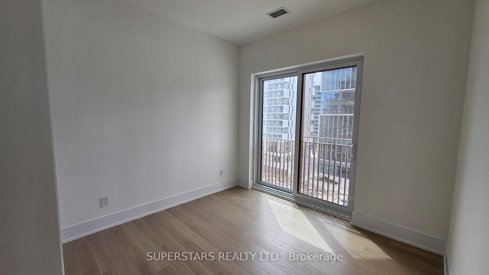 155 Merchant's Wharf, Unit 628 - Photo 9