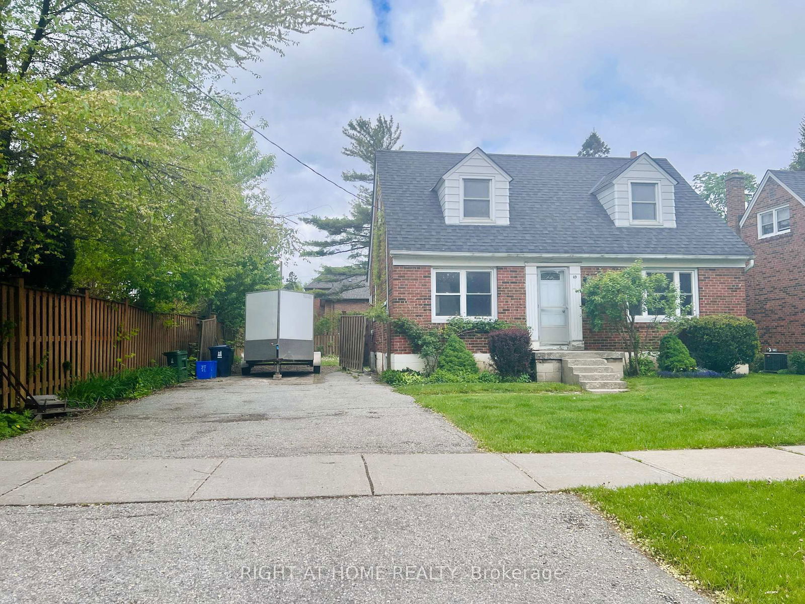 Detached House for lease at 49 Glenborough Park Crescent, Toronto, Newtonbrook West, M2R 2G4 - MLS: C12172259