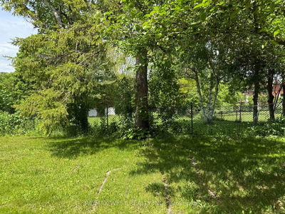 50 Bruce Farm Dr, Toronto - Bayview Woods-Steeles image-0-1