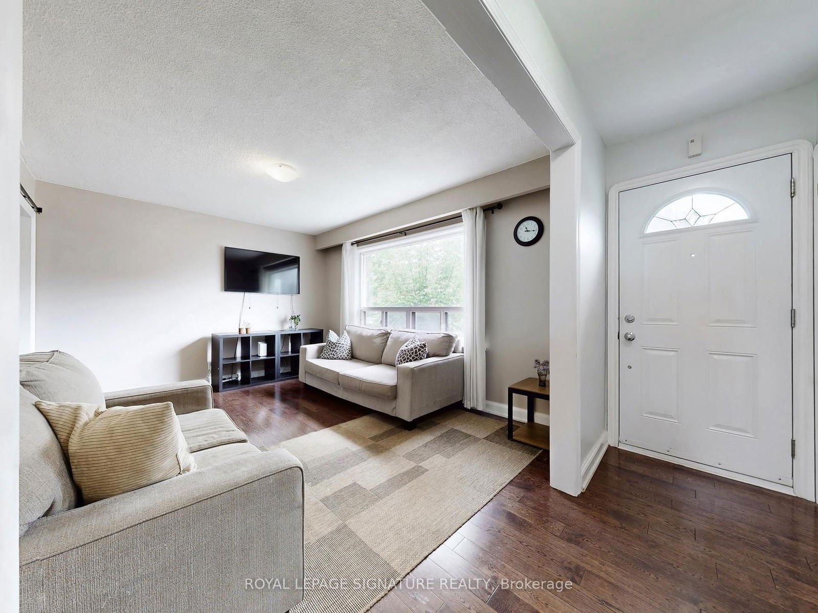 Detached House for sale at 118 Moore Park Avenue, Toronto, Newtonbrook West, M2M 1M9 - MLS: C12172837