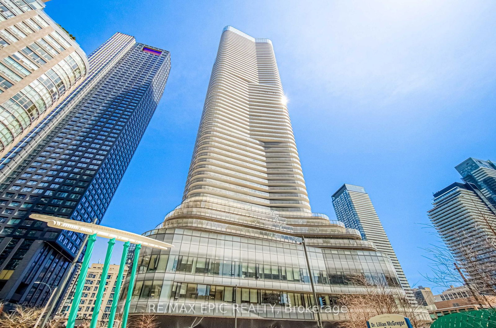 Condo for sale at 909-11 Wellesley Street, Toronto, Bay Street Corridor, M4Y 1E8 - MLS: C12172850