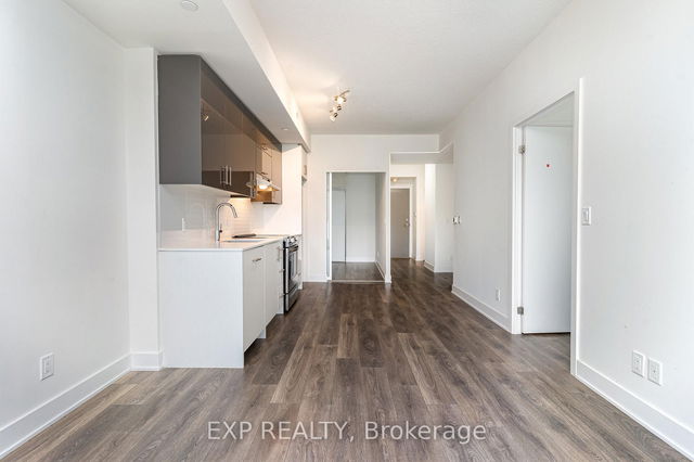 209 - 188 Fairview Mall Drive