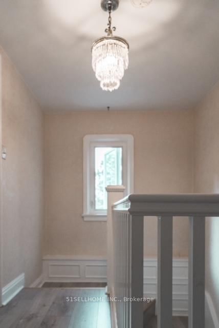 Detached House for sale at 40 Craigmore Crescent, Toronto, Willowdale East, M2N 2Y4 - MLS: C12173073