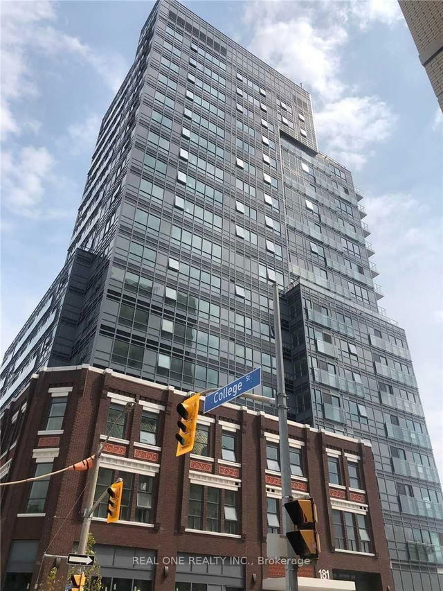 1304 - 181 Huron Street