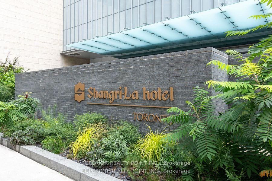 Condo for sale at 4408-180 University Avenue, Toronto, Bay Street Corridor, M5H 0A2 - MLS: C12173172