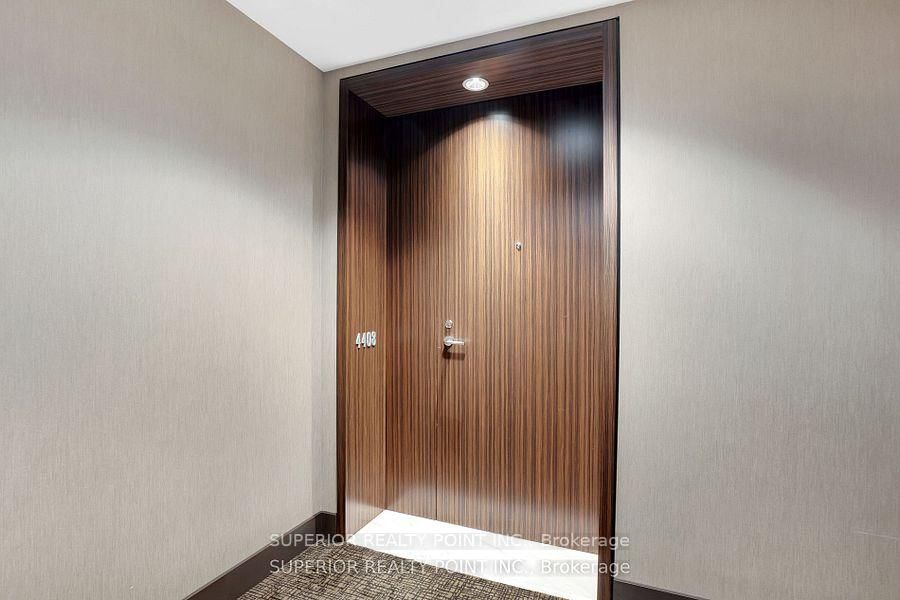 Condo for sale at 4408-180 University Avenue, Toronto, Bay Street Corridor, M5H 0A2 - MLS: C12173172
