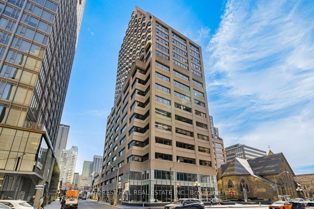 1407 - 175 Cumberland Street
