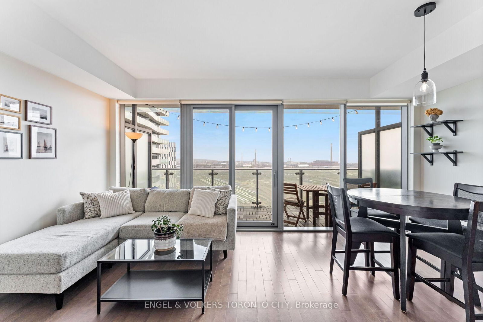 Condo for sale at 2105-70 Distillery Lane, Toronto, Waterfront Communities C8, M5A 0E3 - MLS: C12173506