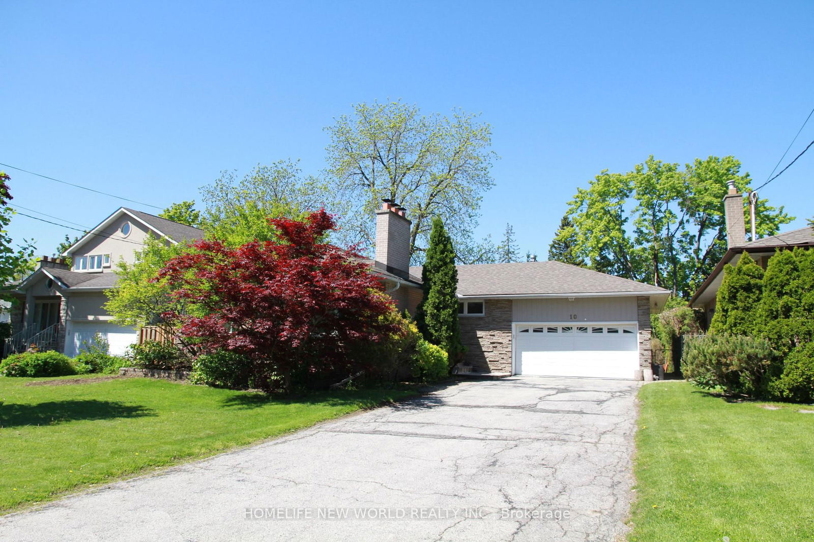 Detached House for sale at 10 Bathford Crescent, Toronto, Bayview Village, M2J 2S4 - MLS: C12173633