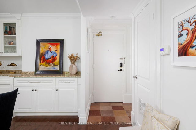 304 - 70 Montclair Avenue