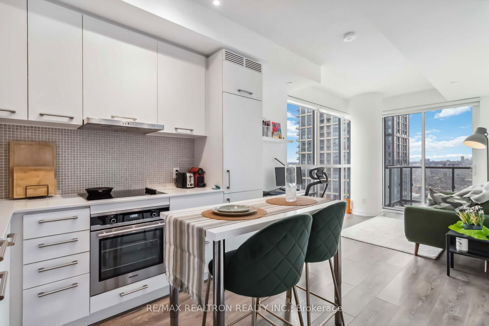 Condo for sale at 3306-87 Peter Street, Toronto, Waterfront Communities C1, M5V 0P1 - MLS: C12173891