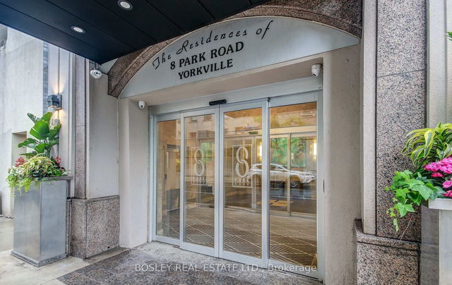 2010 - 8 Park Road