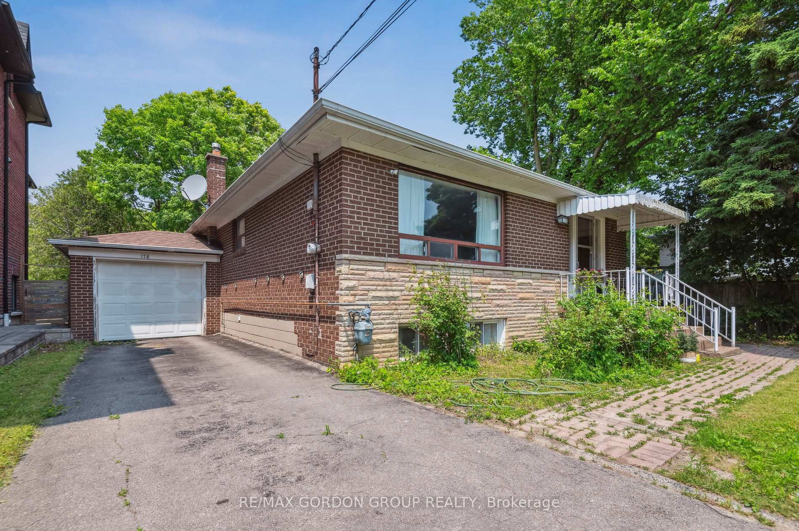 Detached House for sale at 178 Northwood Drive, Toronto, Newtonbrook East, M2M 2K3 - MLS: C12174809