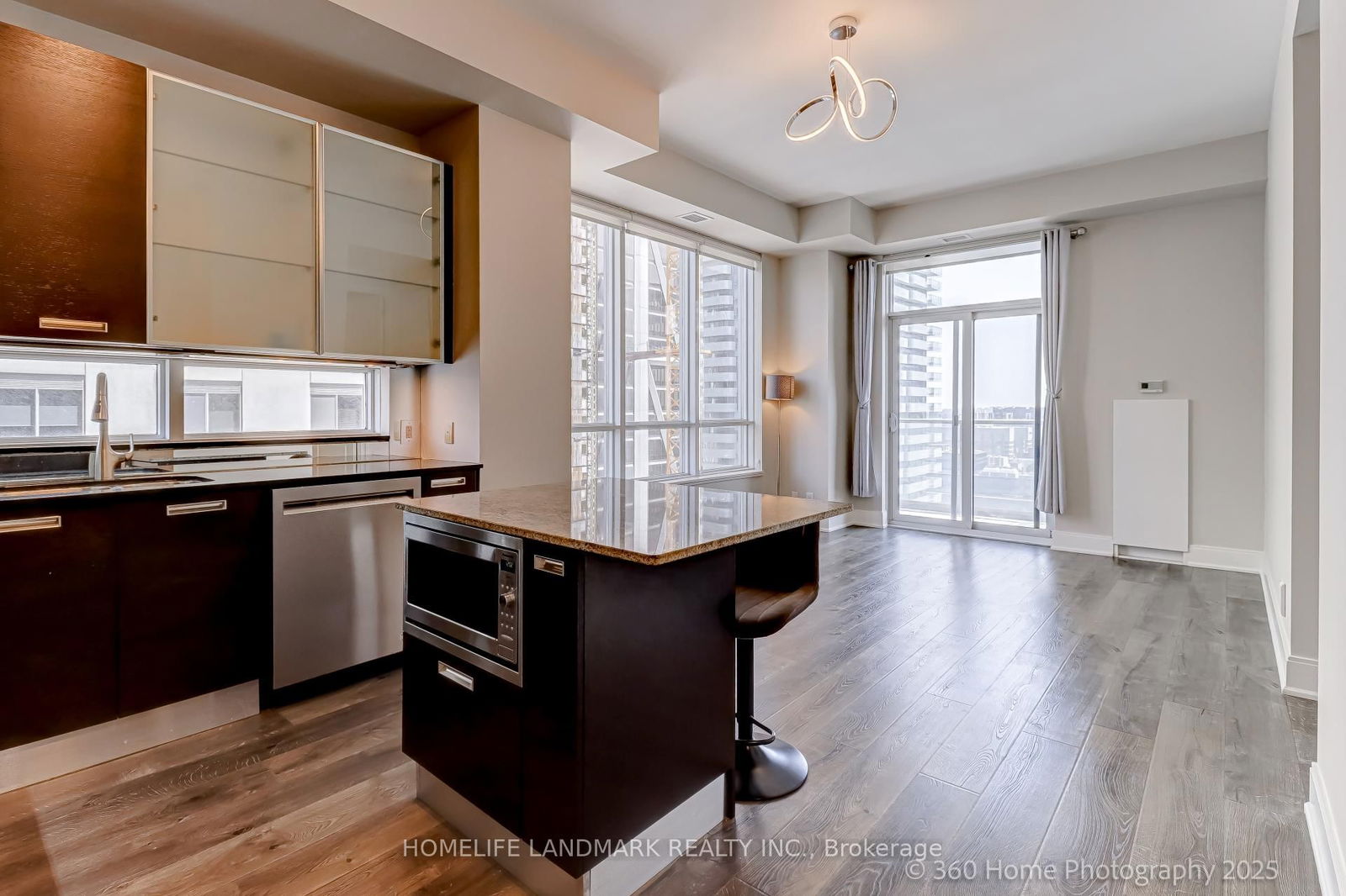 Condo for sale at 2801-21 Balmuto Street, Toronto, Bay Street Corridor, M4Y 1W4 - MLS: C12174819