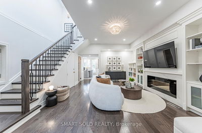 245 Ranleigh Ave, Toronto - Lawrence Park North image-0-4
