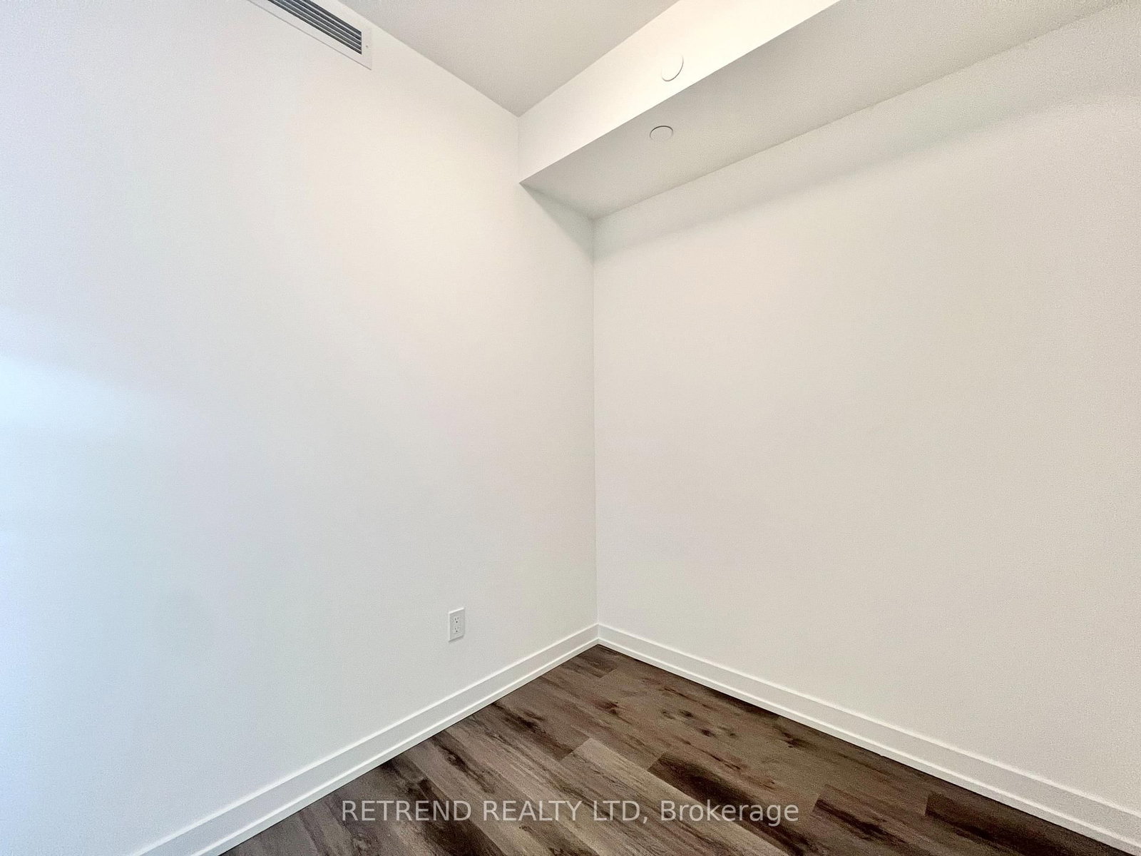 28 Eastern Avenue, Unit 815 - Photo 14